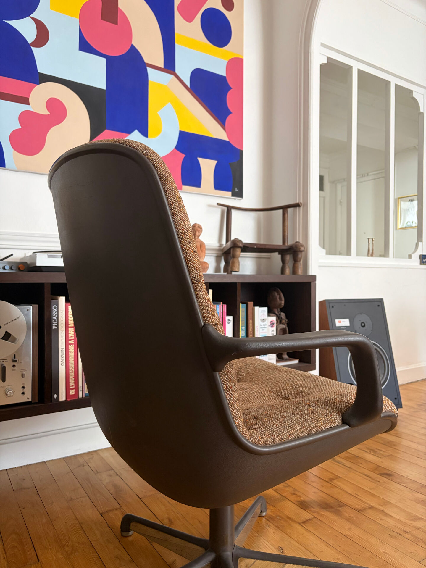 Fauteuil édition Comforto dans le goût de Charles Pollock