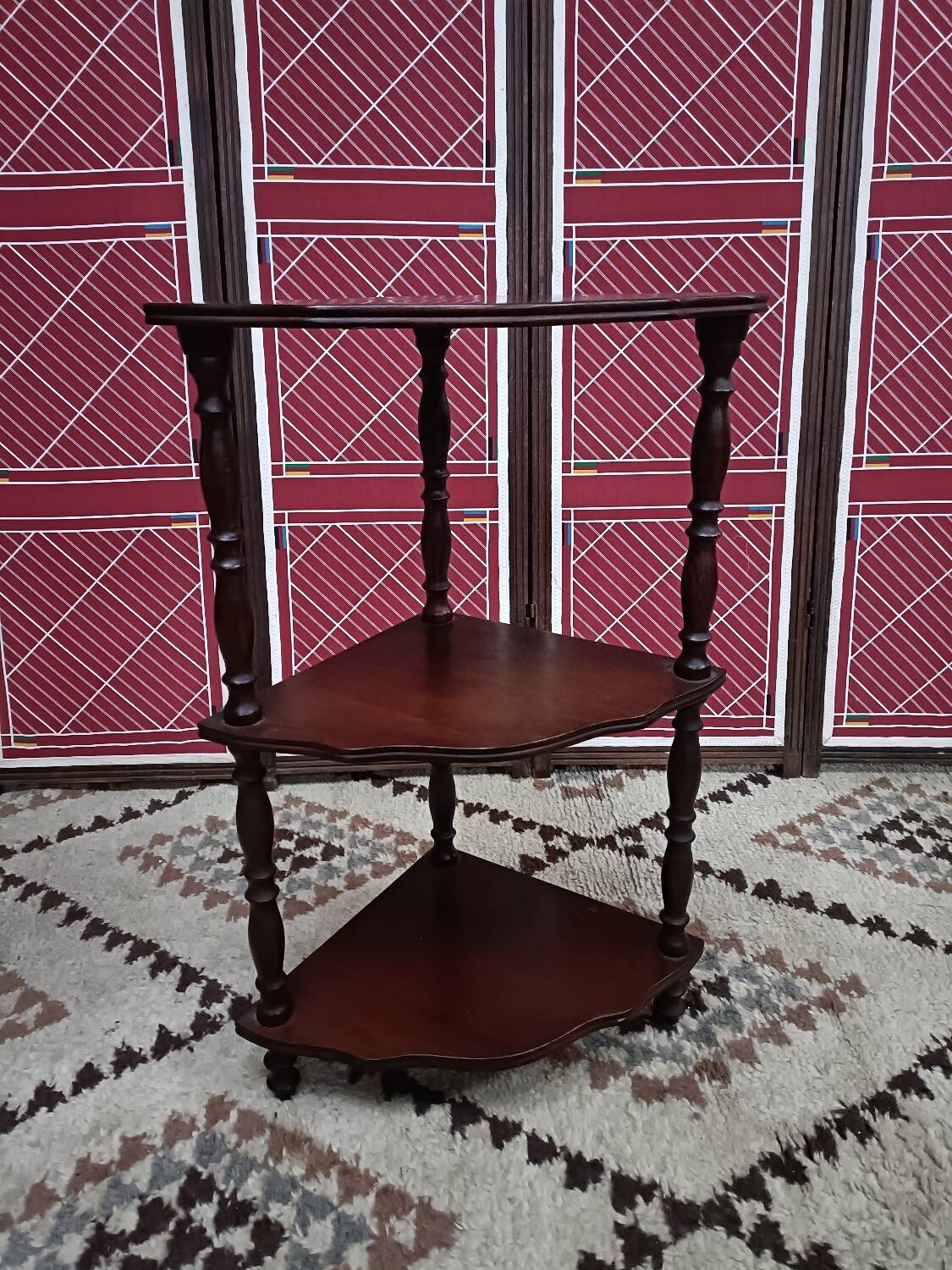 Vintage corner shelving unit