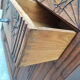 Buffet art déco plateau bois, meuble vaisselier ancien  Dimensions 142