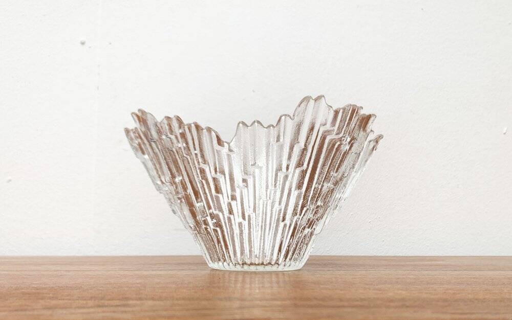 Mid-Center Finnish Revontulet Glass Bowl by Tauno Wirkkala for Humppila