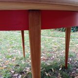 Round table