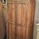 Armoire parisienne ancienne