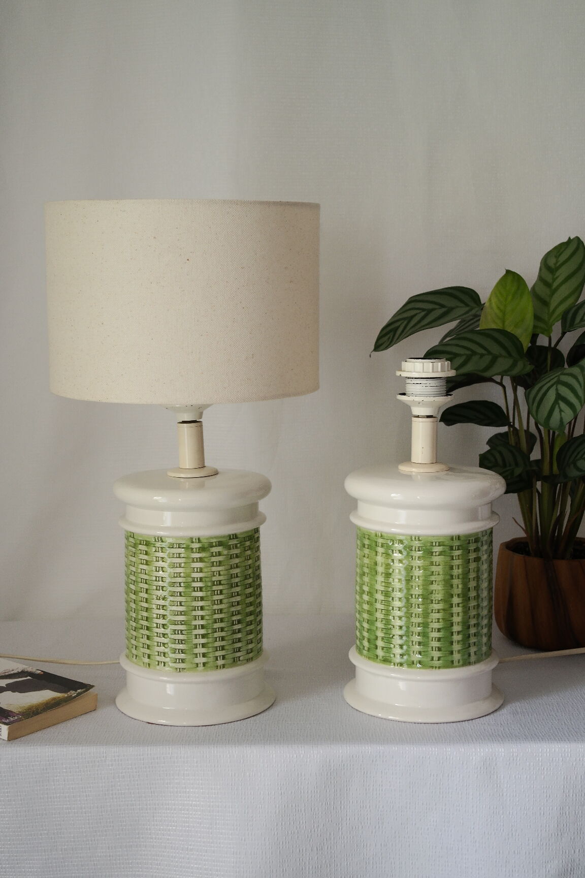 Pair of legs of ceramic lamp basketry italy vintage