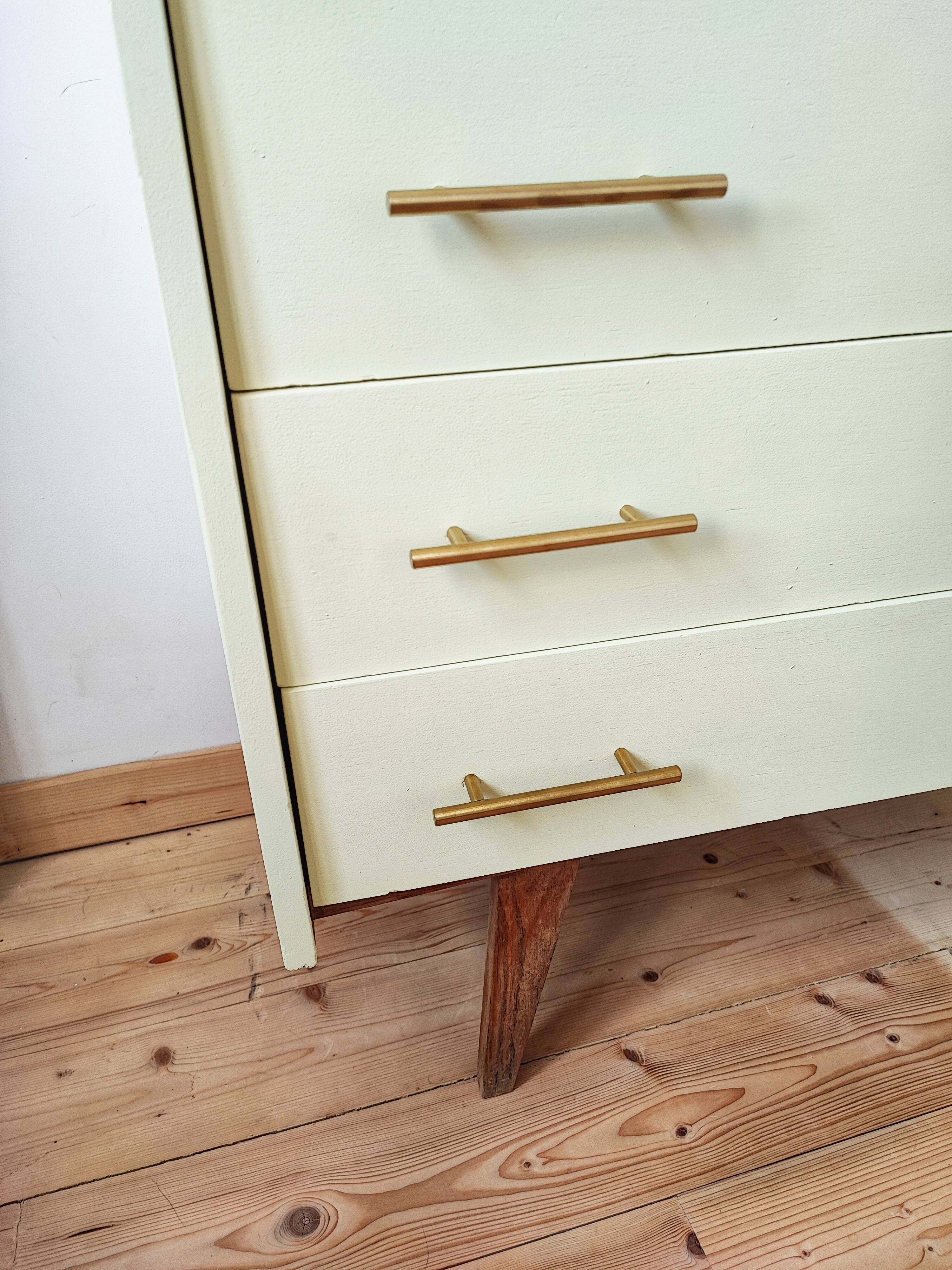 Vintage verbena chest of drawers