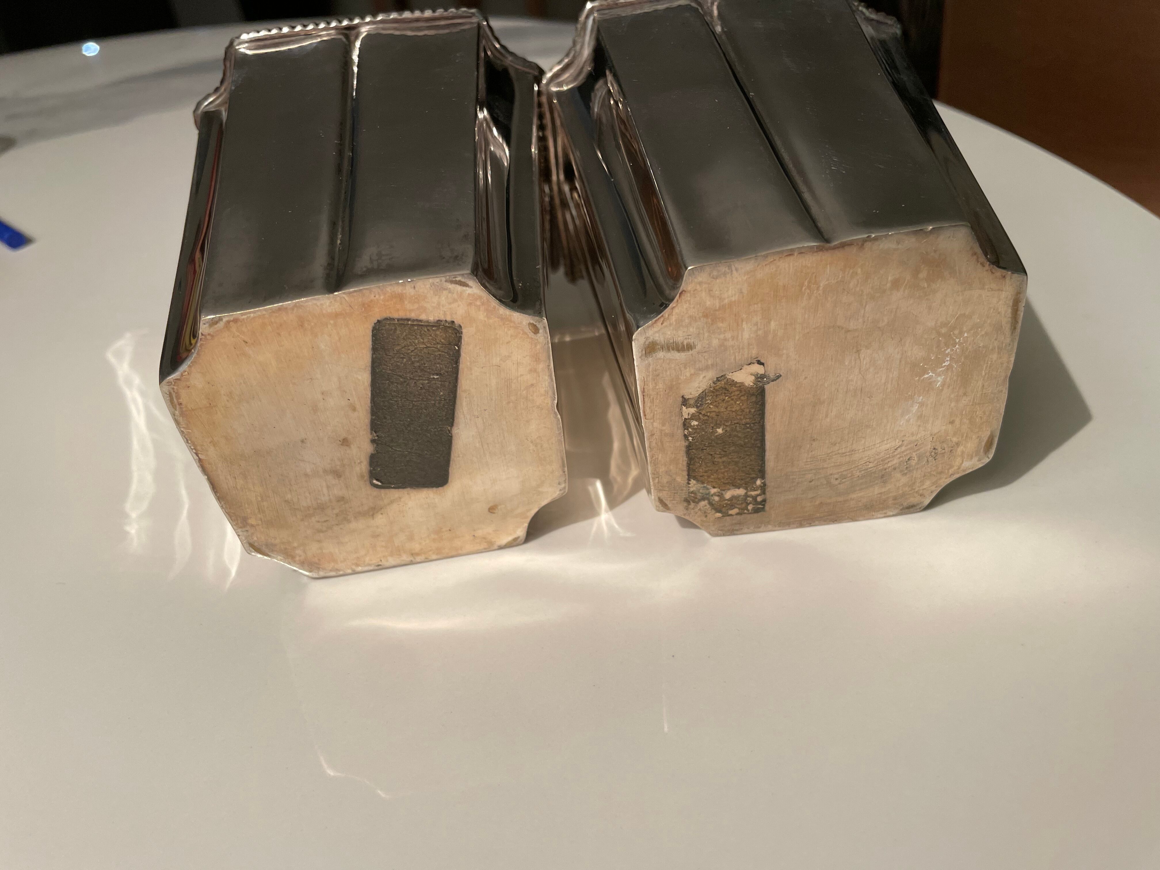 Pot cover, silver metal centerpiece