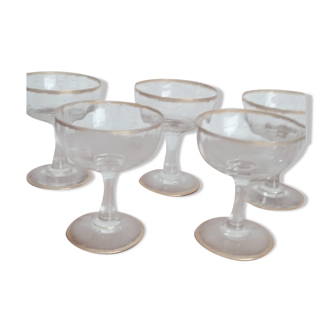 Champagne cups