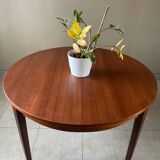 Vintage French house extendable round table (very large when unfolded)