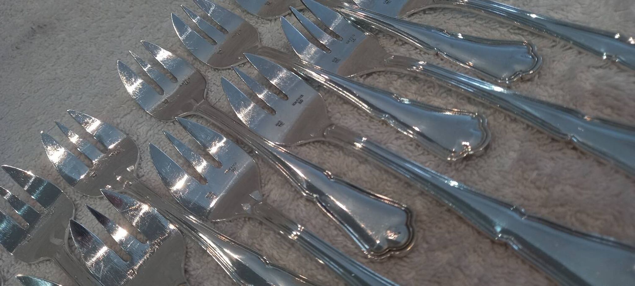 12 fourchettes à huitre métal argenté ercuis contours 13.3cm