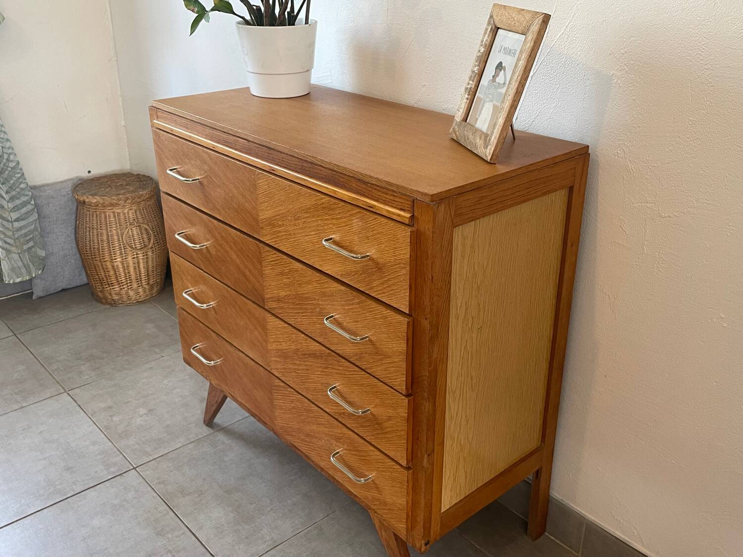 Charmante commode vintage en chêne