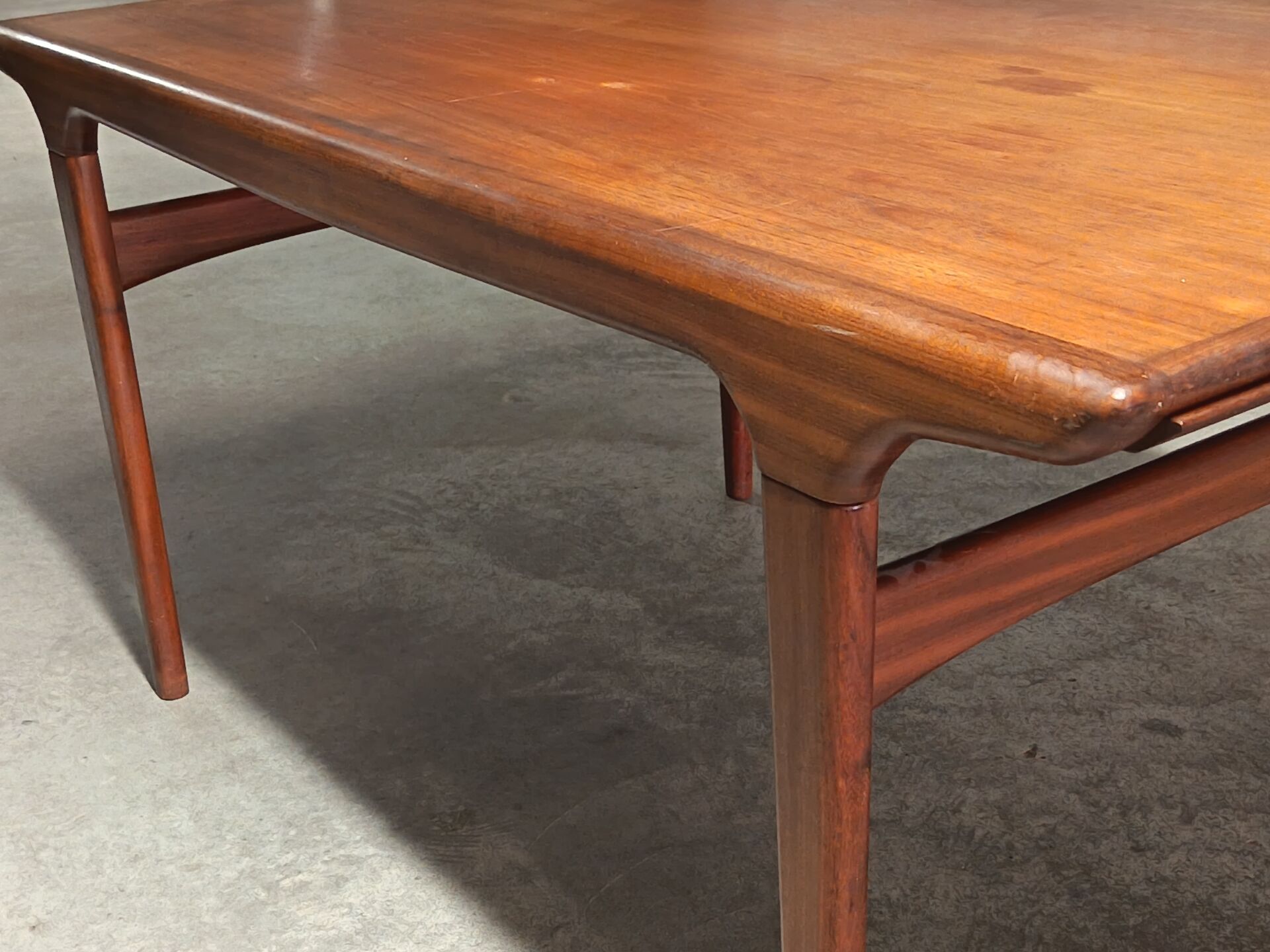 Scandinavian teak dining set – Johannes Andersen / Uldum