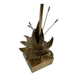 Lampe nénuphar en bronze et laiton attribuée à la Maison Charles. Vers 1970