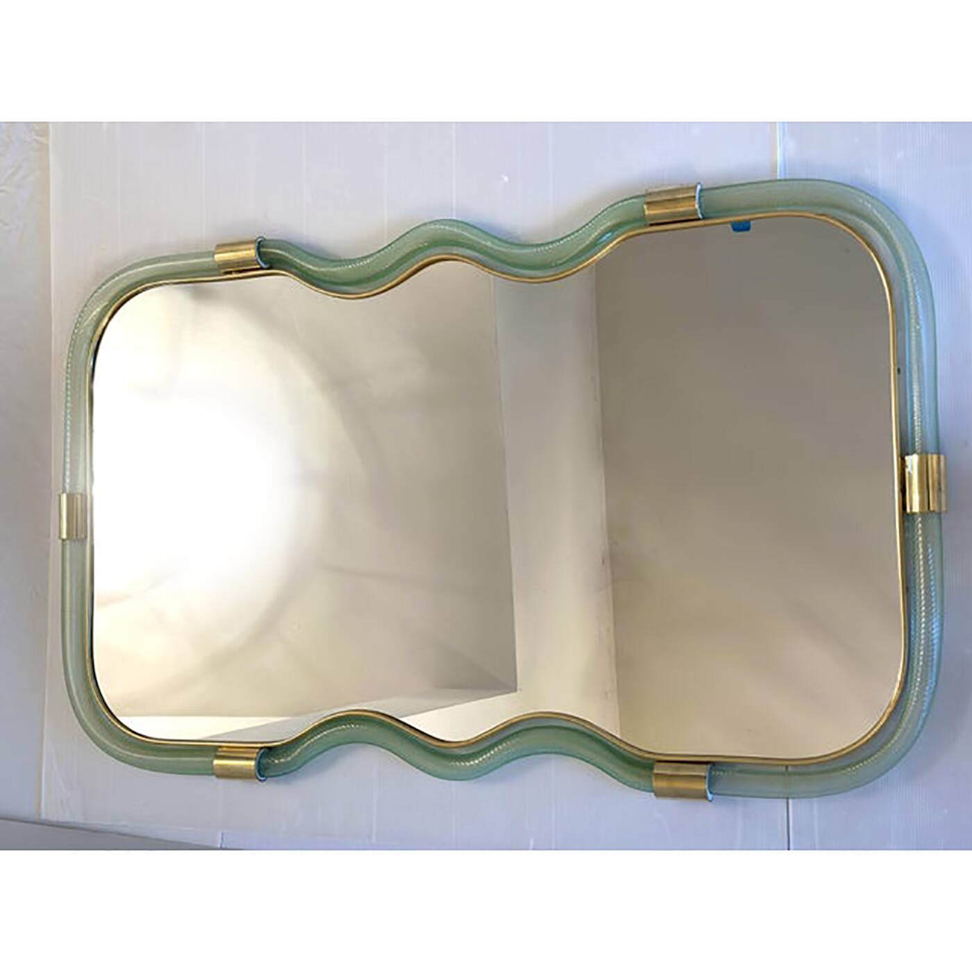 Contemporary Horizzontal Wave Mirror in Green and Gold "Torchon" Torciglion