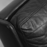 Mid-century modern black leather Scandinavian sofa, 1960s