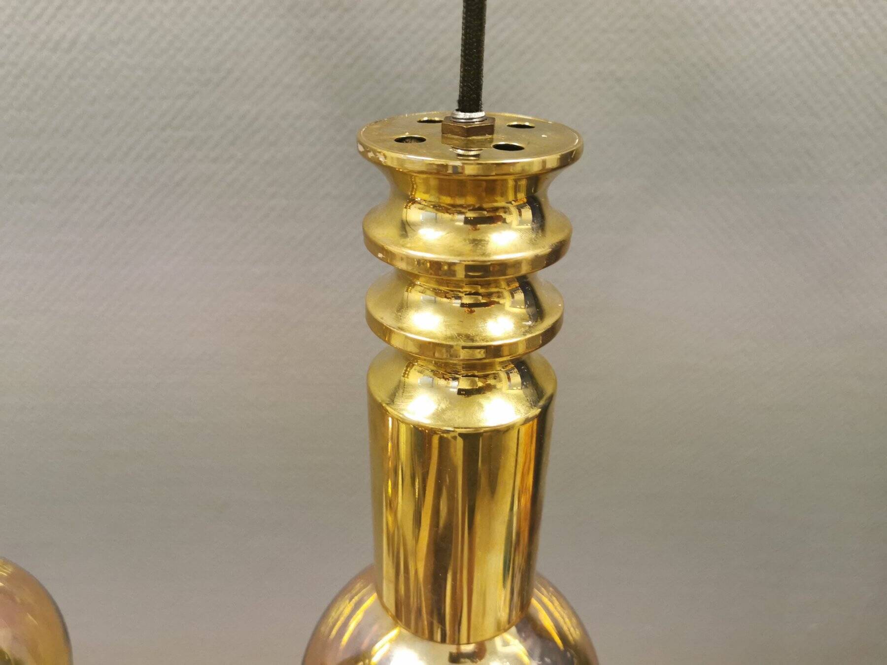 Frimann Goldstar pendant lights made by Philips in the 1970s. Model SPYBALL