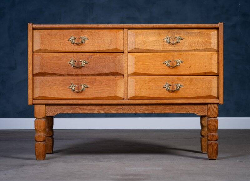 Brutalist Drawer Chest in Oak by Henning Kjærnulf, 1970s