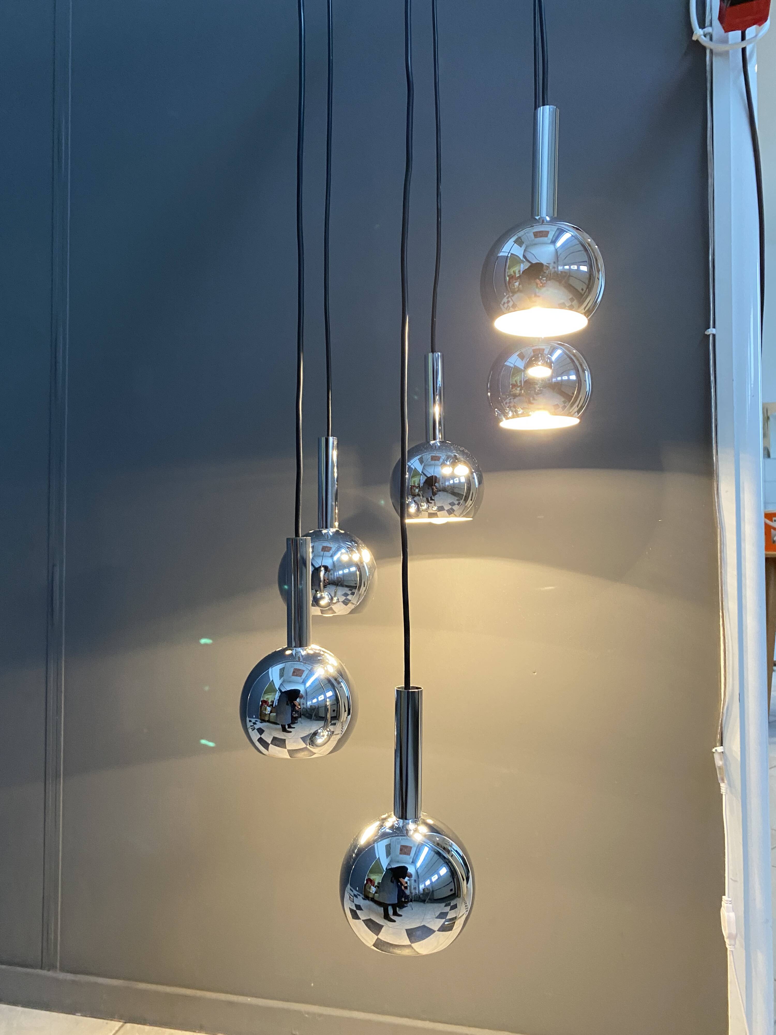 chrome 6 ball sphere lamp 1960s