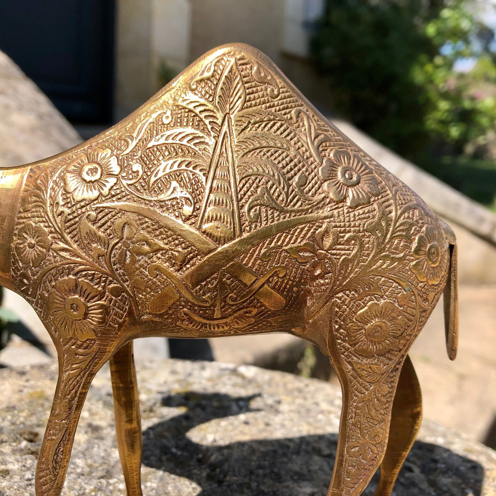 Brass dromadary