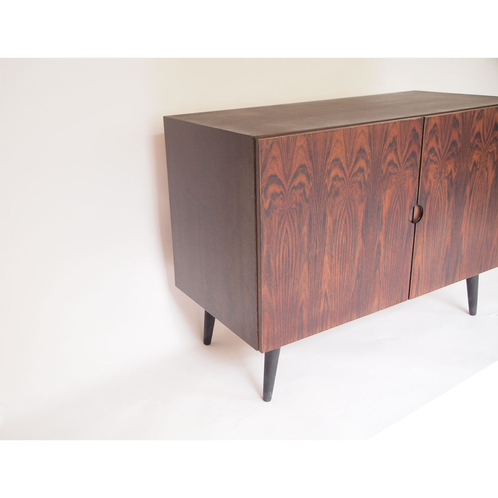 Small Danish Scandinavian row Palissandre de Rio