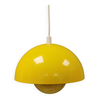 Hanging lamp in beautiful yellow colour