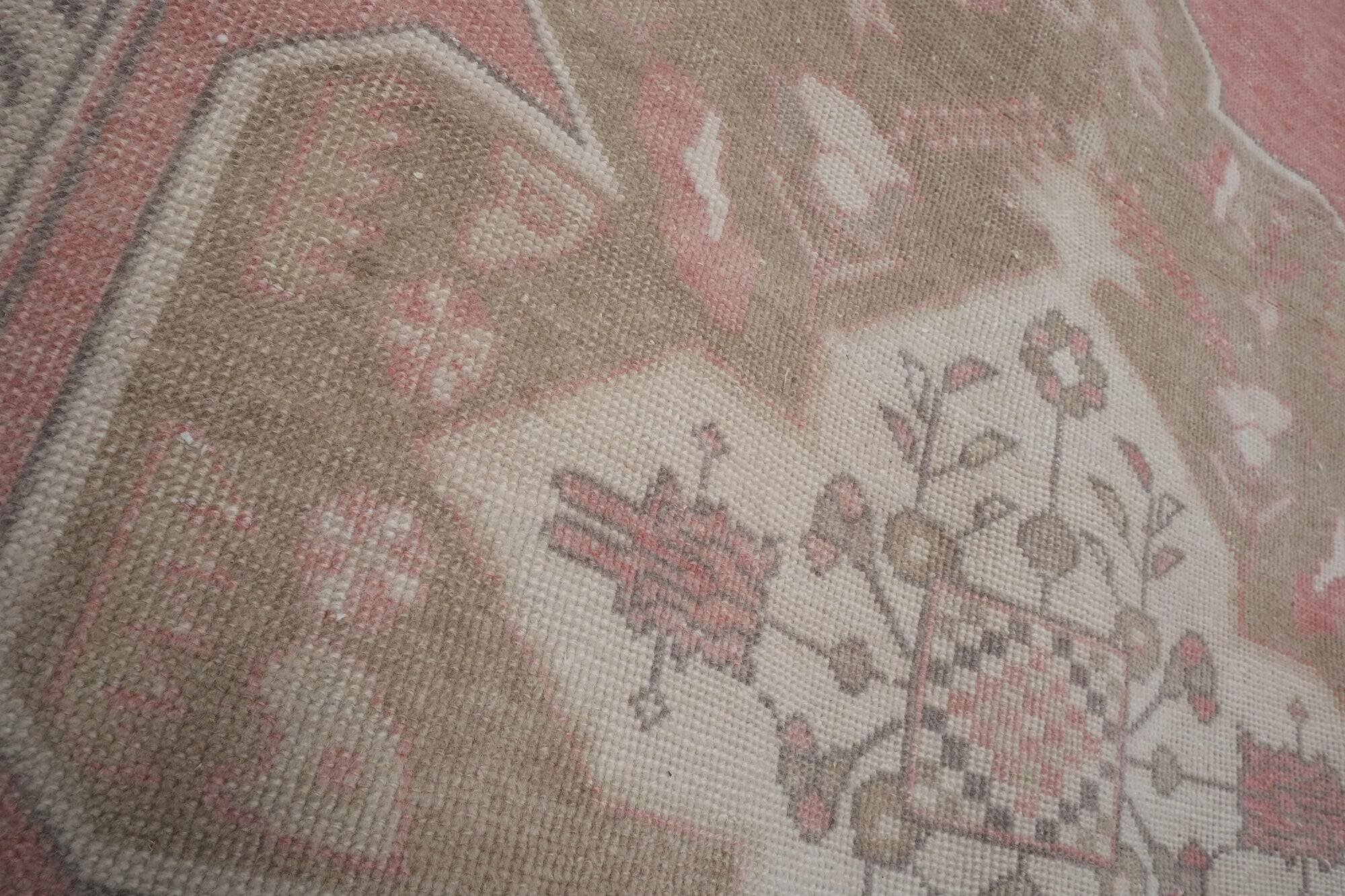 Vintage Turkish Oushak rug 138x246 cm
