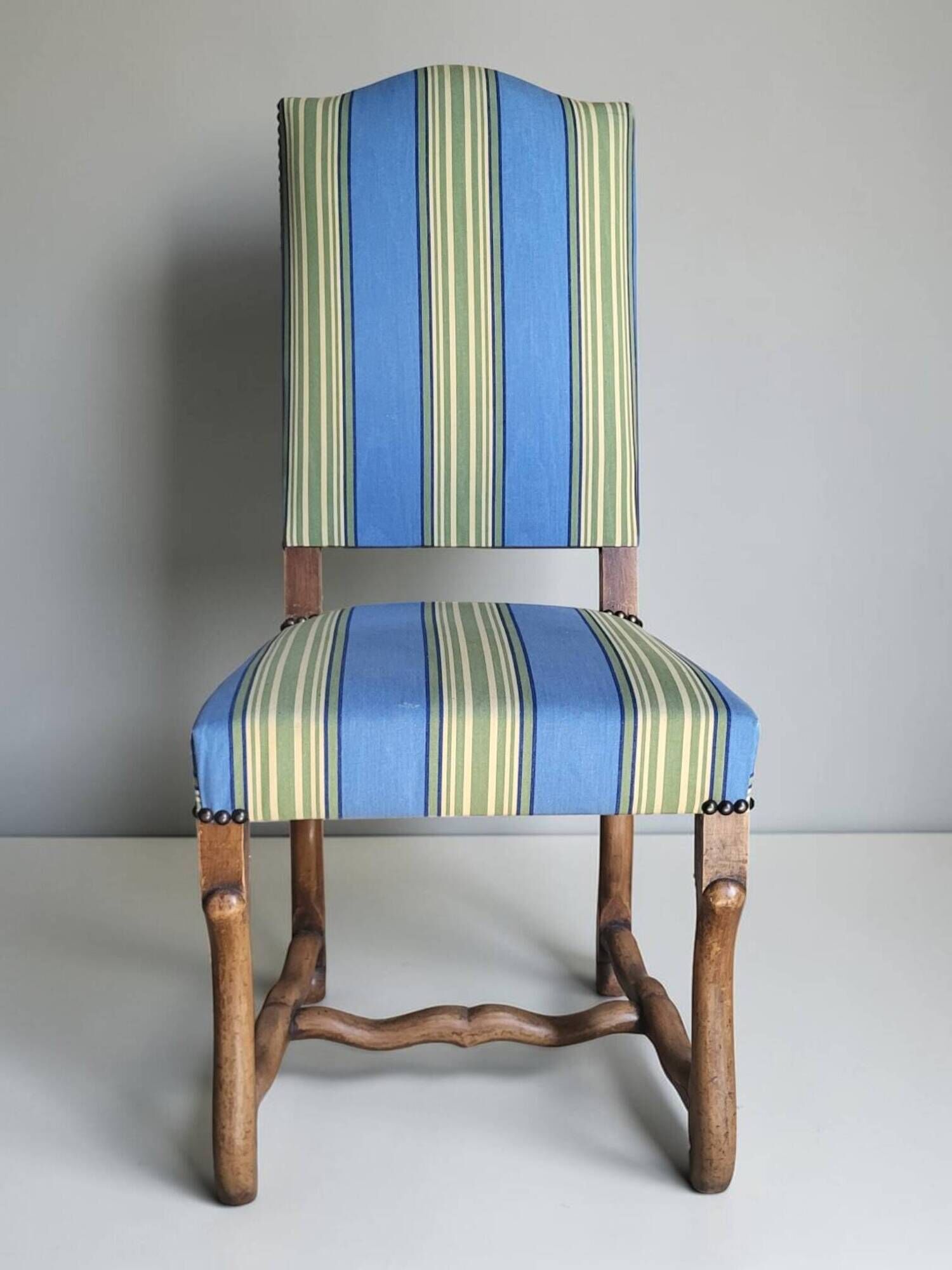 4 sheep bone chairs, Louis XIII style