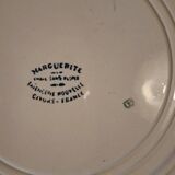 Set of 8 antique plates