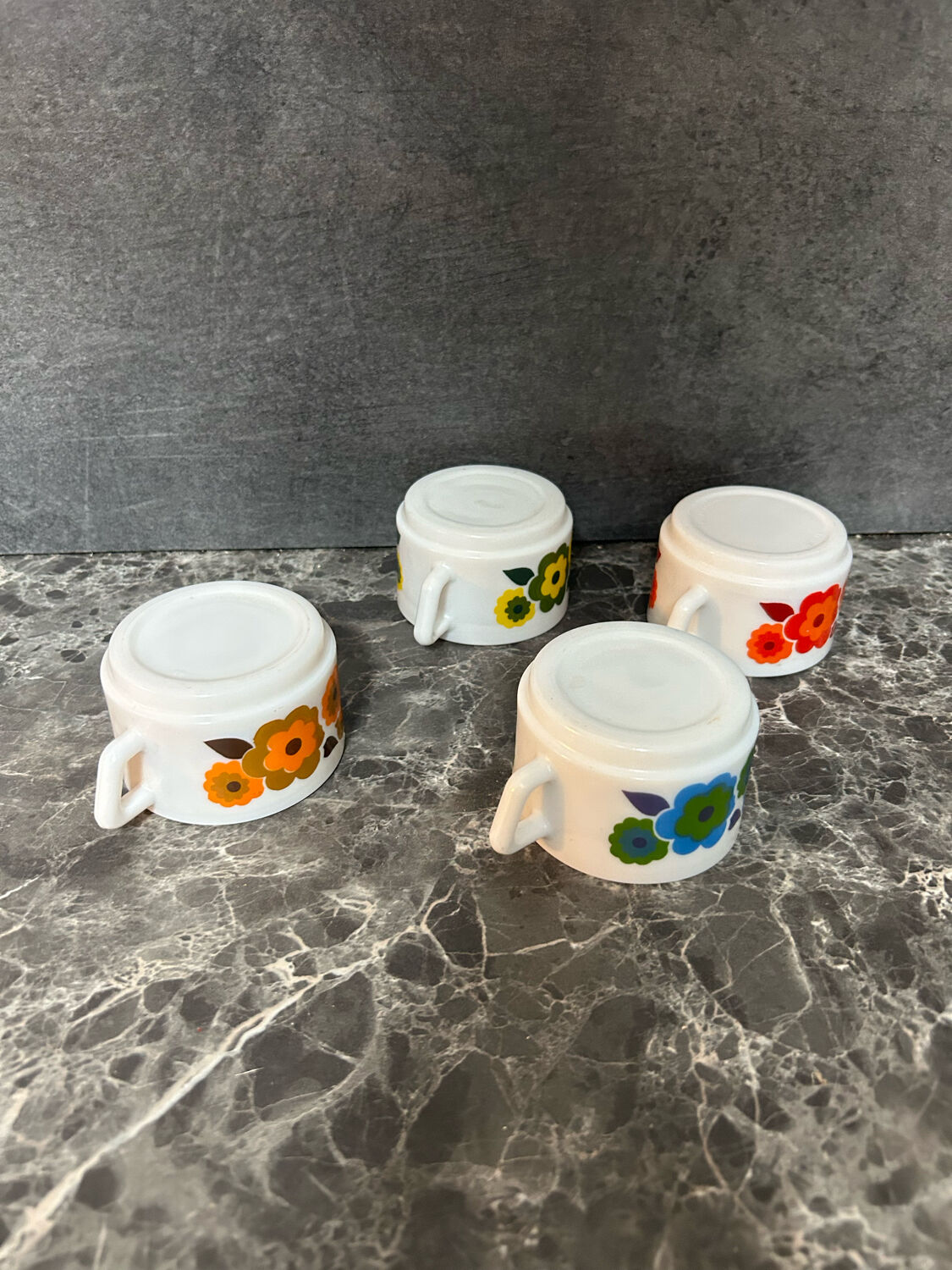 Tasse à café arcopal lotus vintage rétro pops