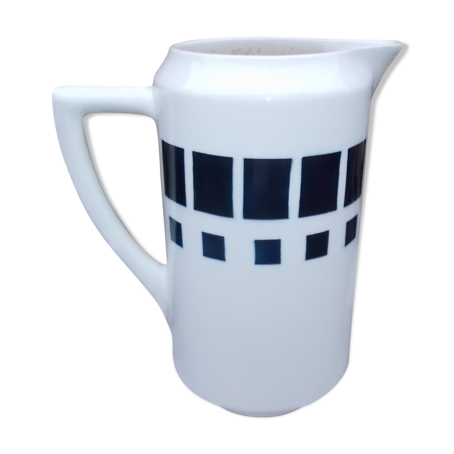 Badonvillier water jar