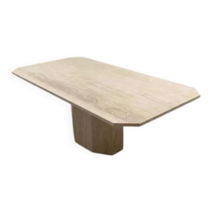 Grande table à manger