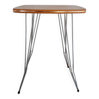 Eiffeil folding formica side table