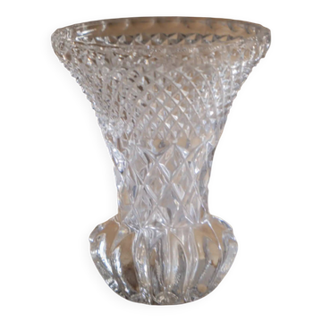 Petit vase en verre blanc ciselé « Thérèse »