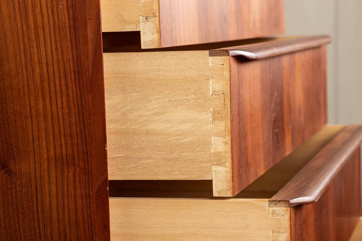 Commode 4 tiroirs en teck, Danemark 1960