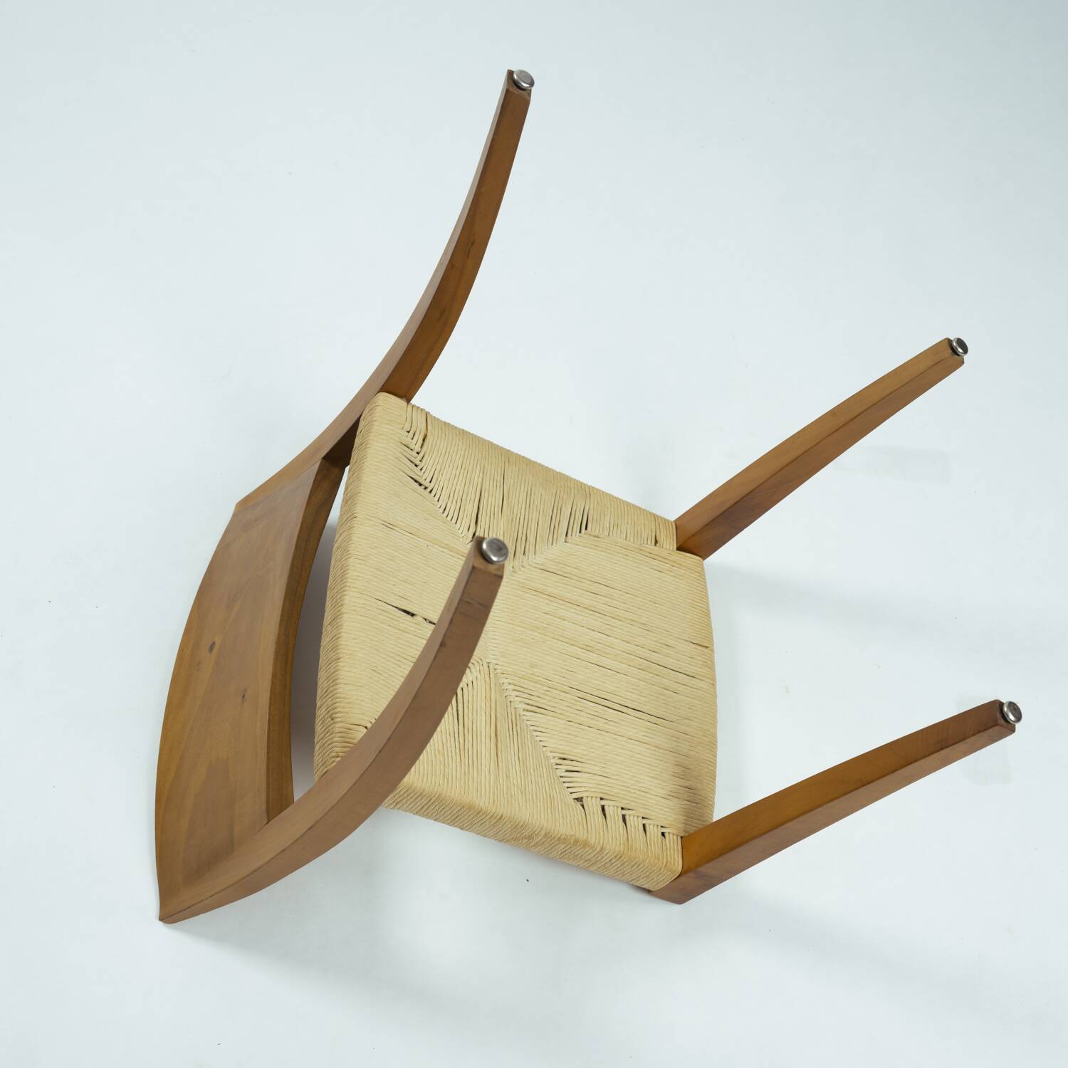 Walnut Molteni & C dining chairs with papercord seating, Italy, 1990s