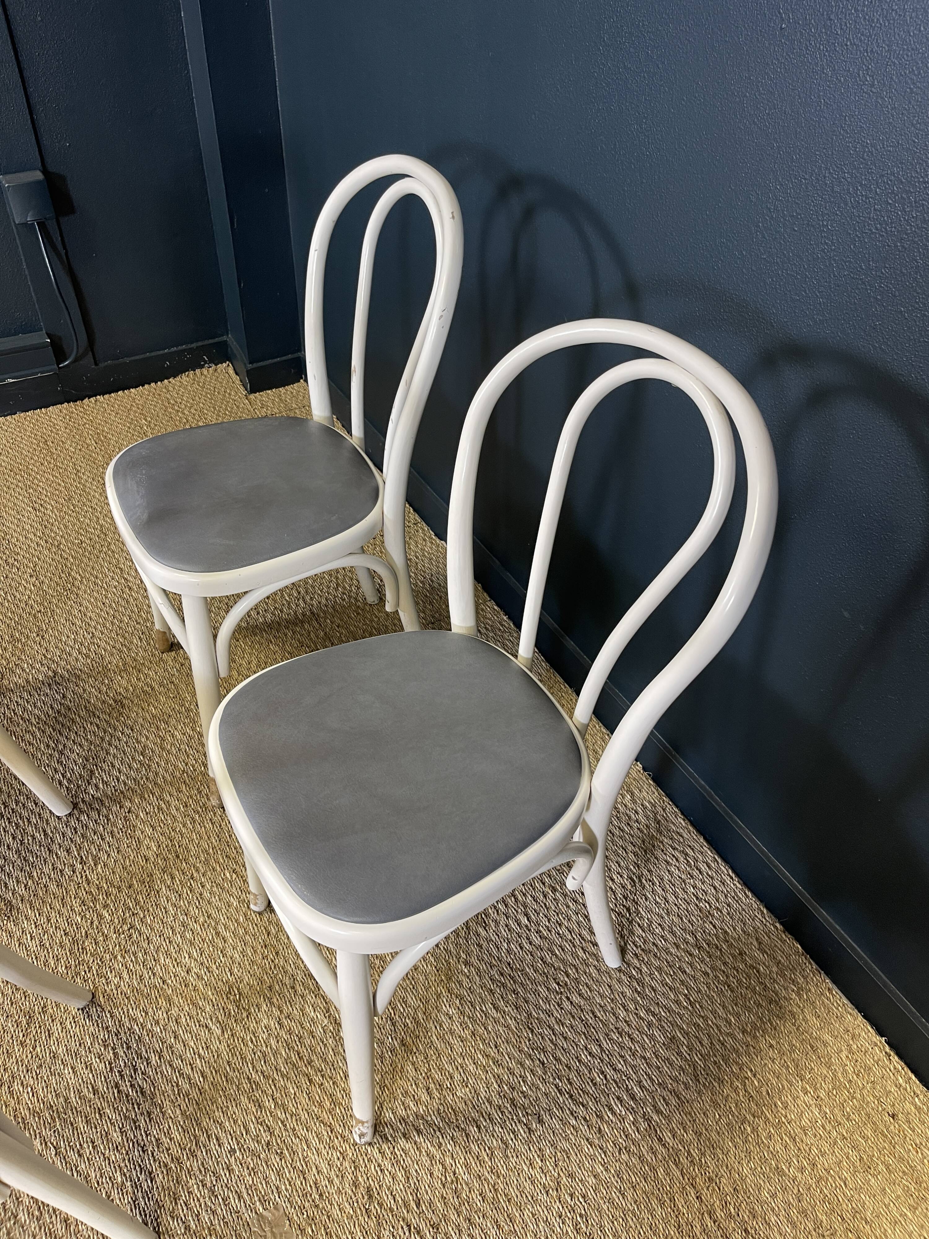 Set of 4 curved wood bistro chairs
