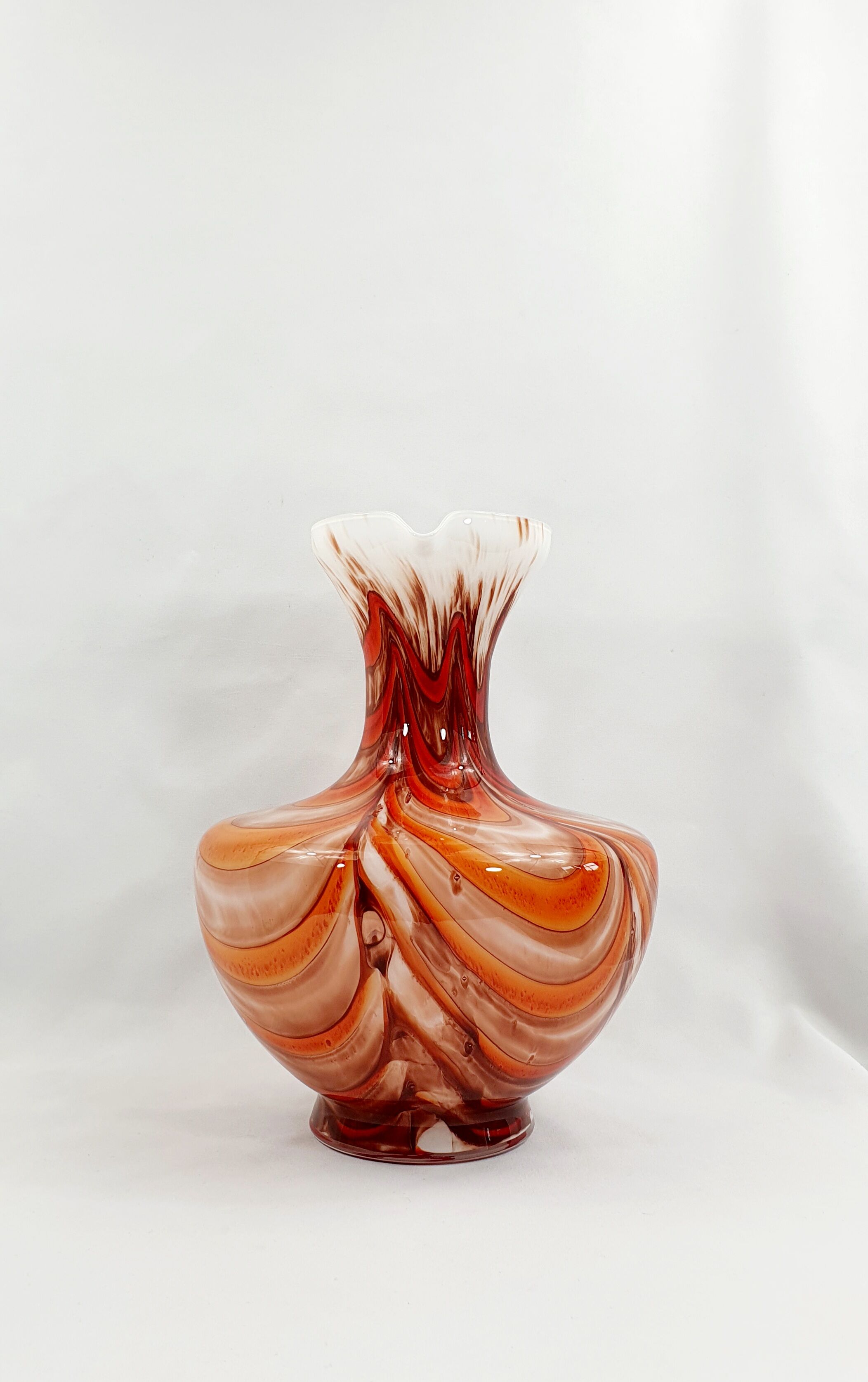 Opaline vase Stelvia Florence vintage 70