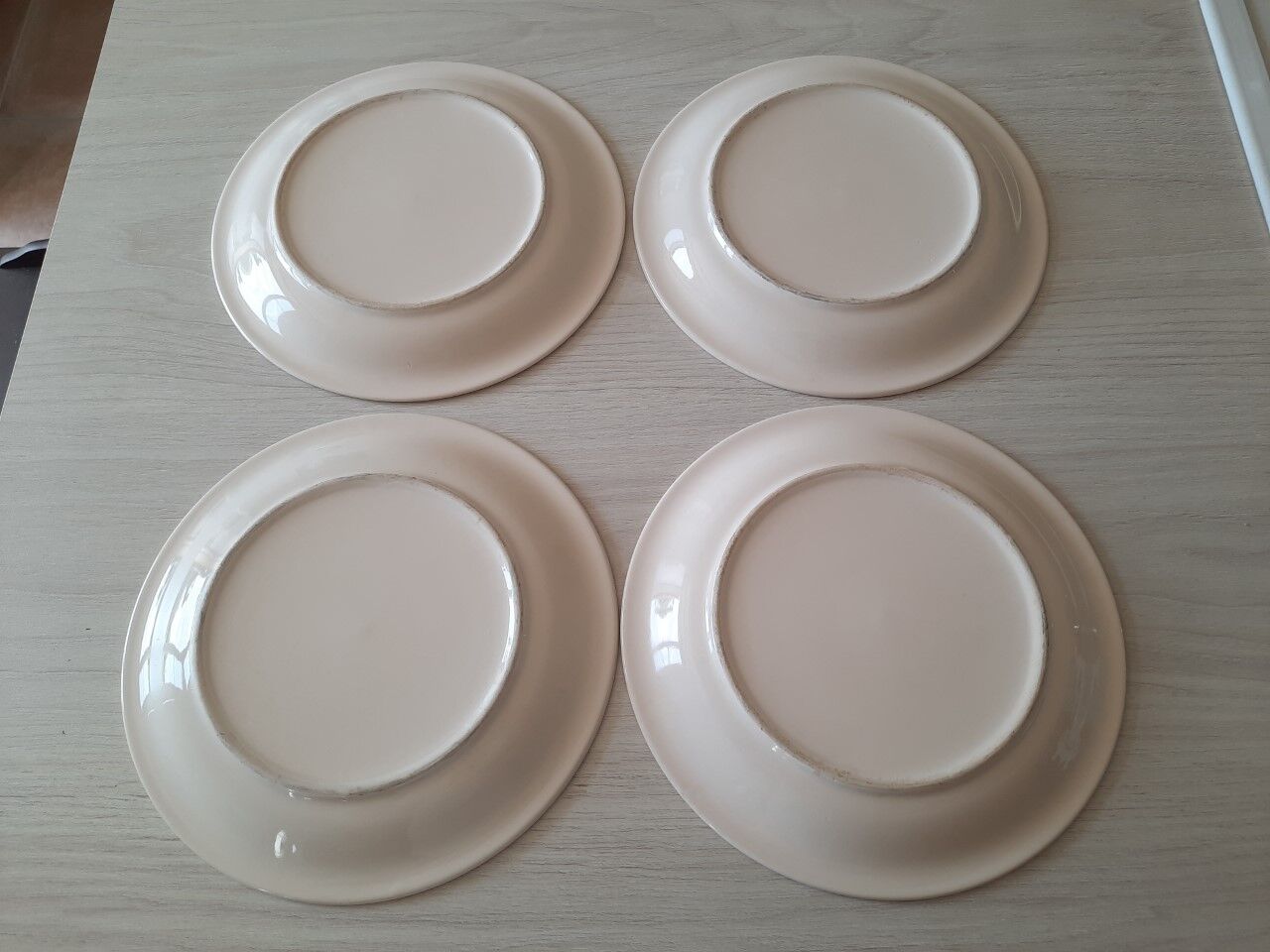 Lot de 4 assiettes