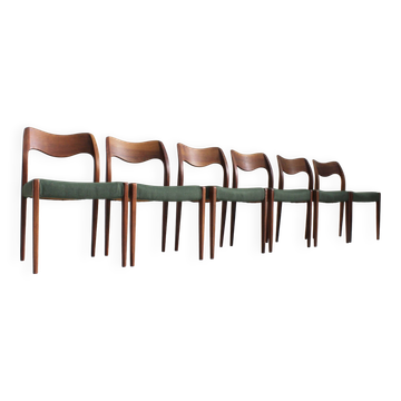 Set of 6 Vintage Danish dining room chairs by Niels Moller model 71