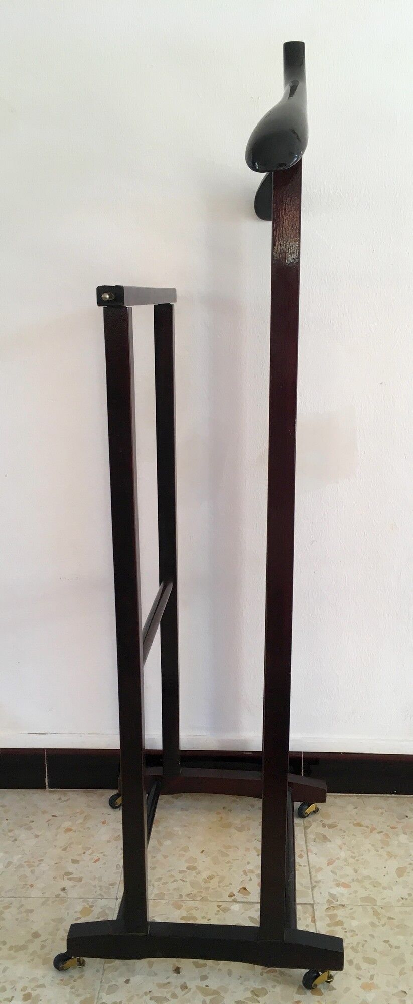 Vintage Italian valet 60s