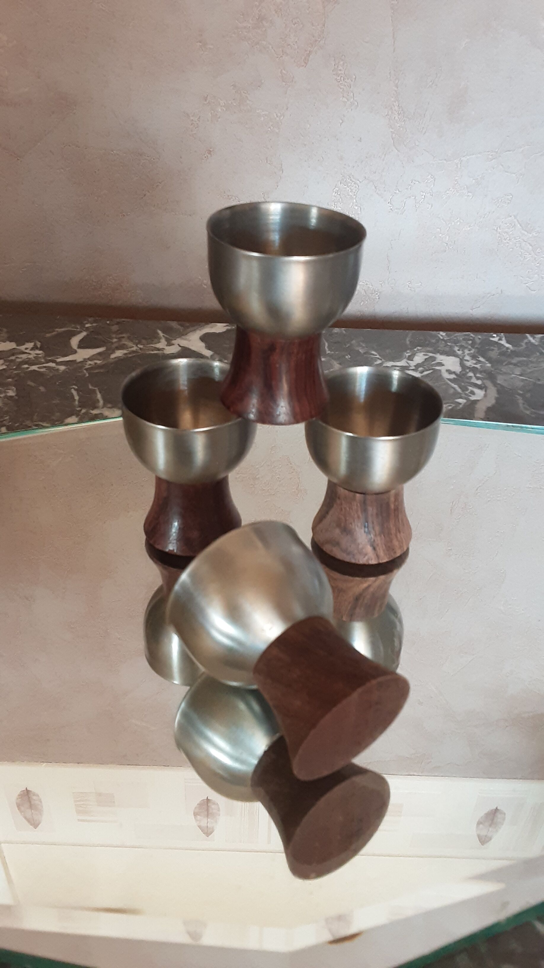 Polished stainless steel coquetiers - wooden feet