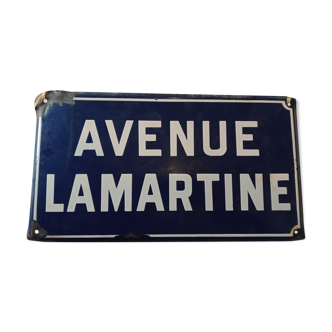 Enamelled street sign