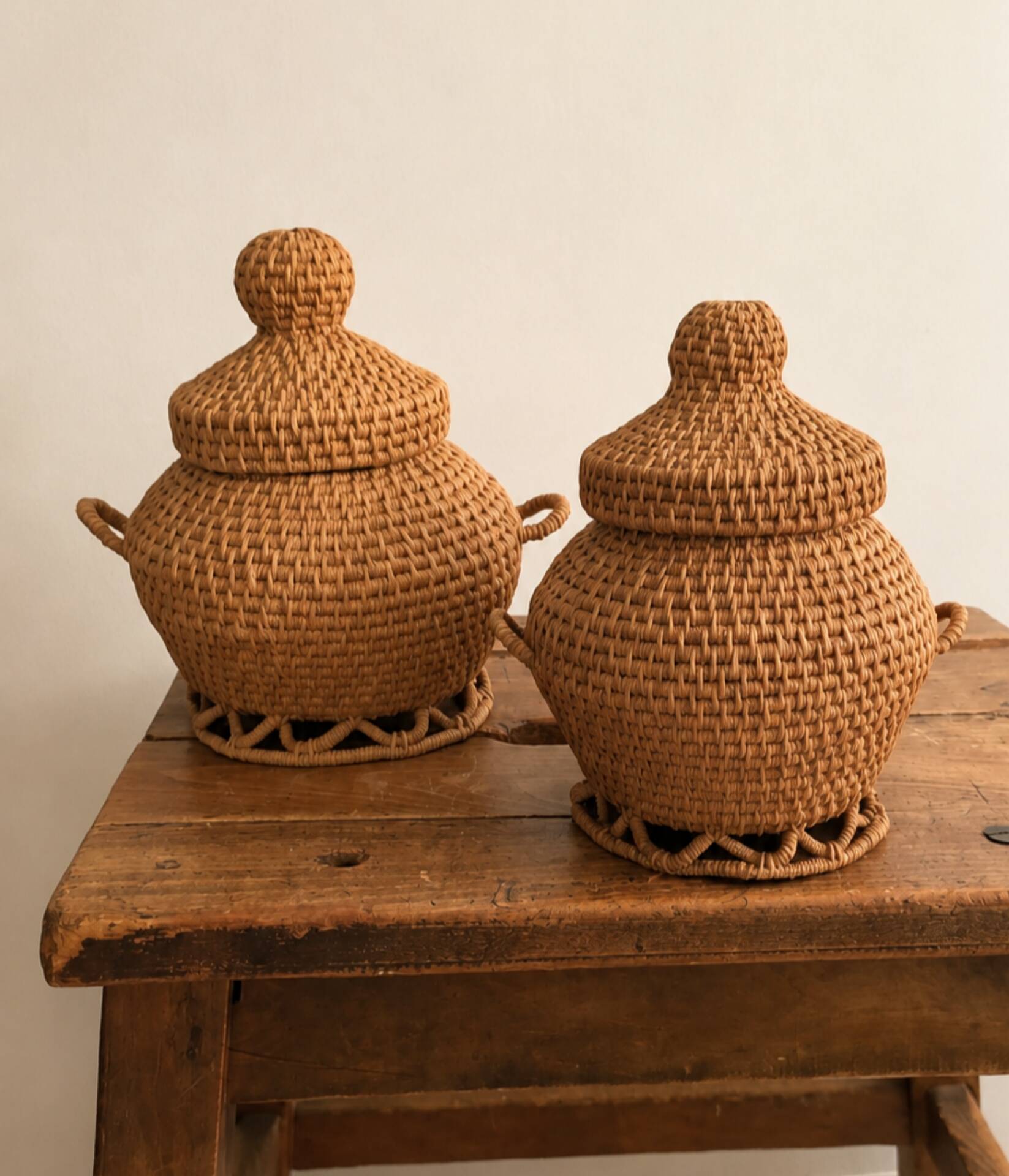 Set of vintage baskets in handmade wicker • Decorative pieces