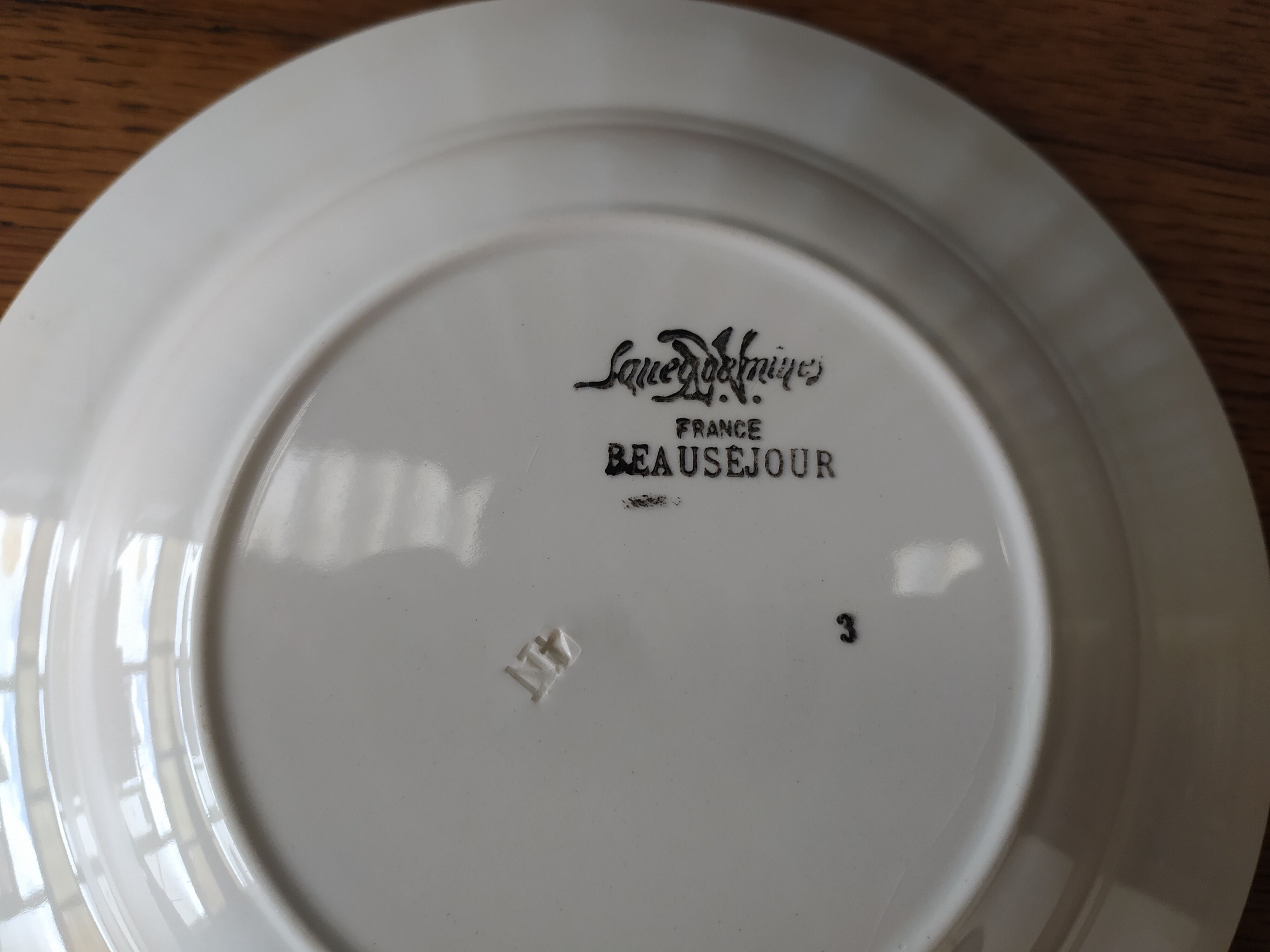 Set of 4 hollow plates faience Sarreguemines Beauséjour