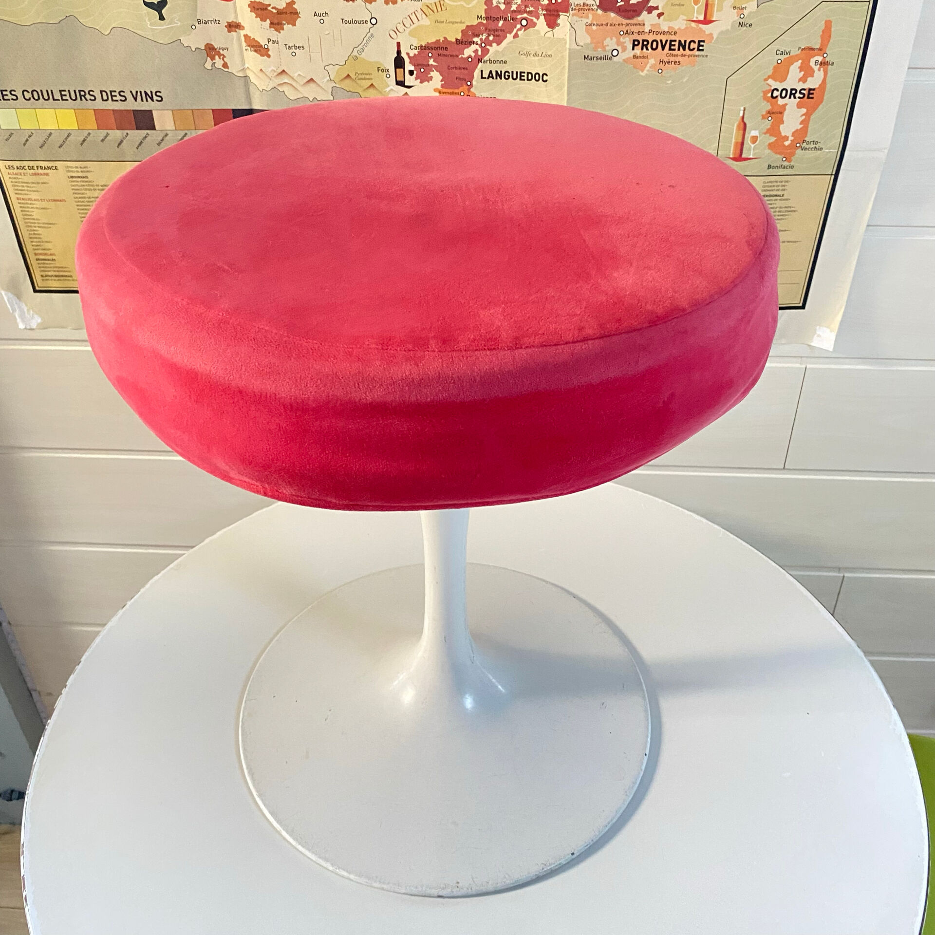 Tabouret Tulip Knoll