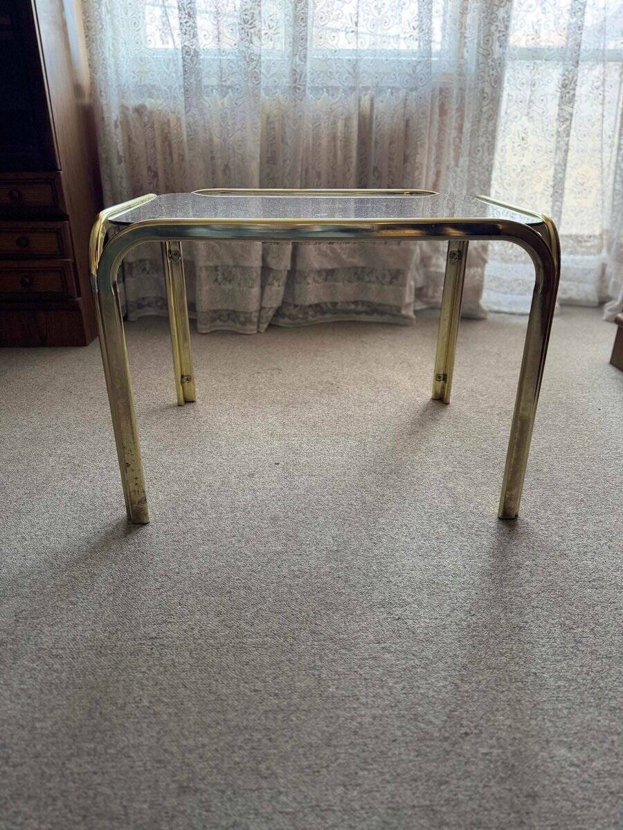 Table basse vintage en laiton doré 1970s avec plateau en verre transparent