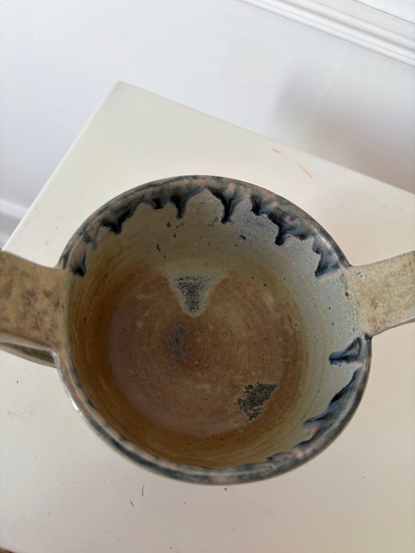 Stoneware bowl signed Gréber