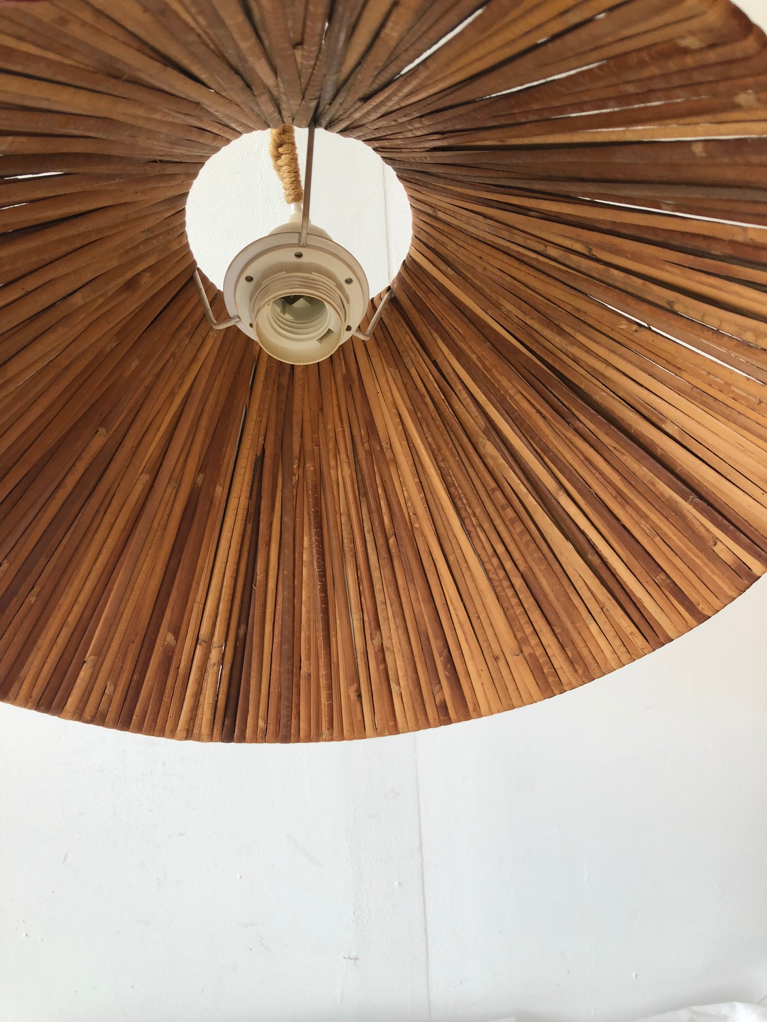 Vintage rattan hanging lamp