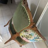 Paire de fauteuils en bois sculpté, XXème s.
