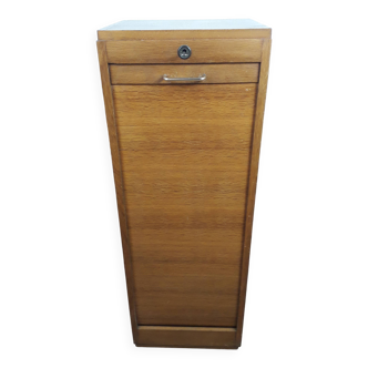 Curtain filing cabinet
