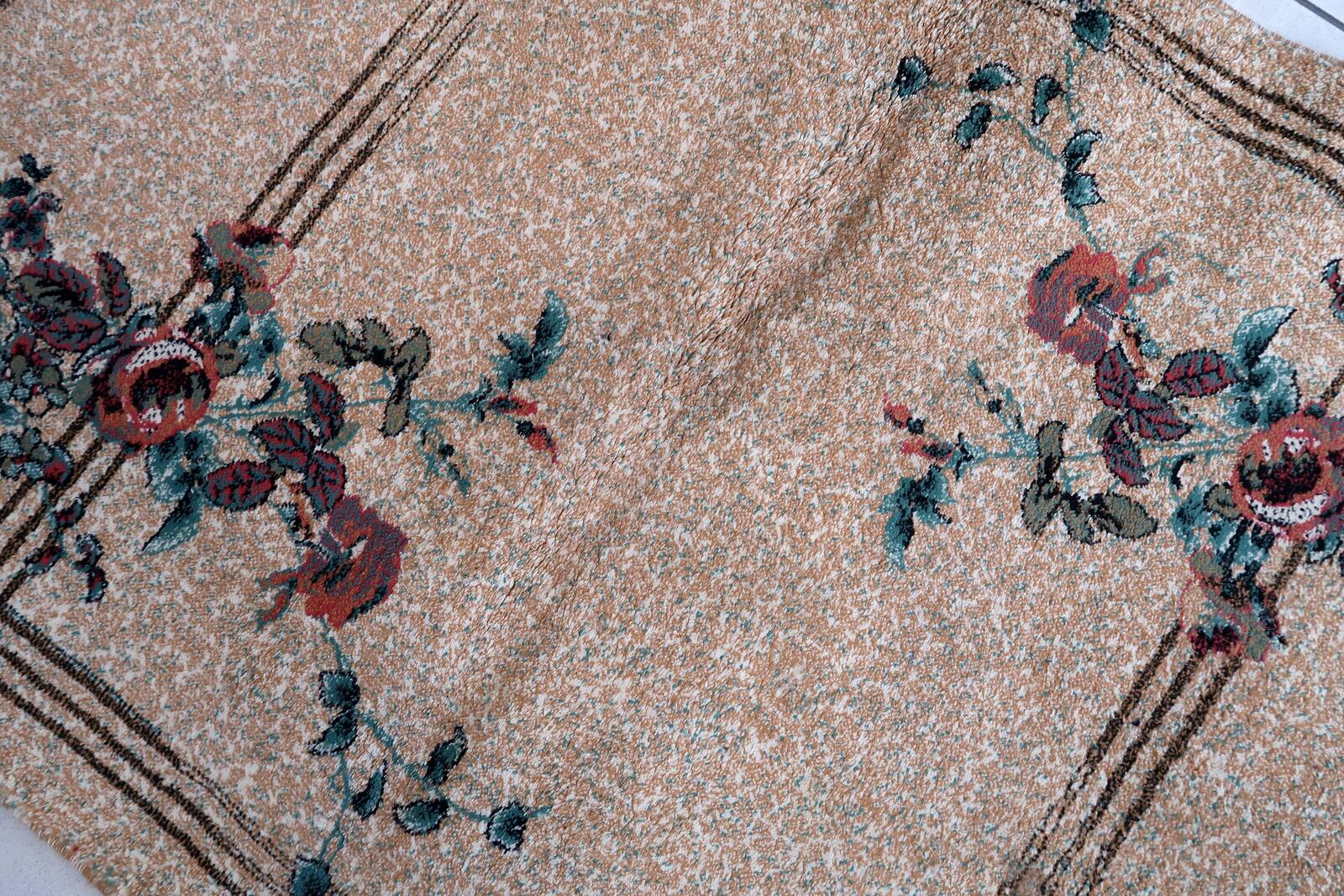 Tapis vintage turc moderne en laine – 119 x 175 cm – Années 1970