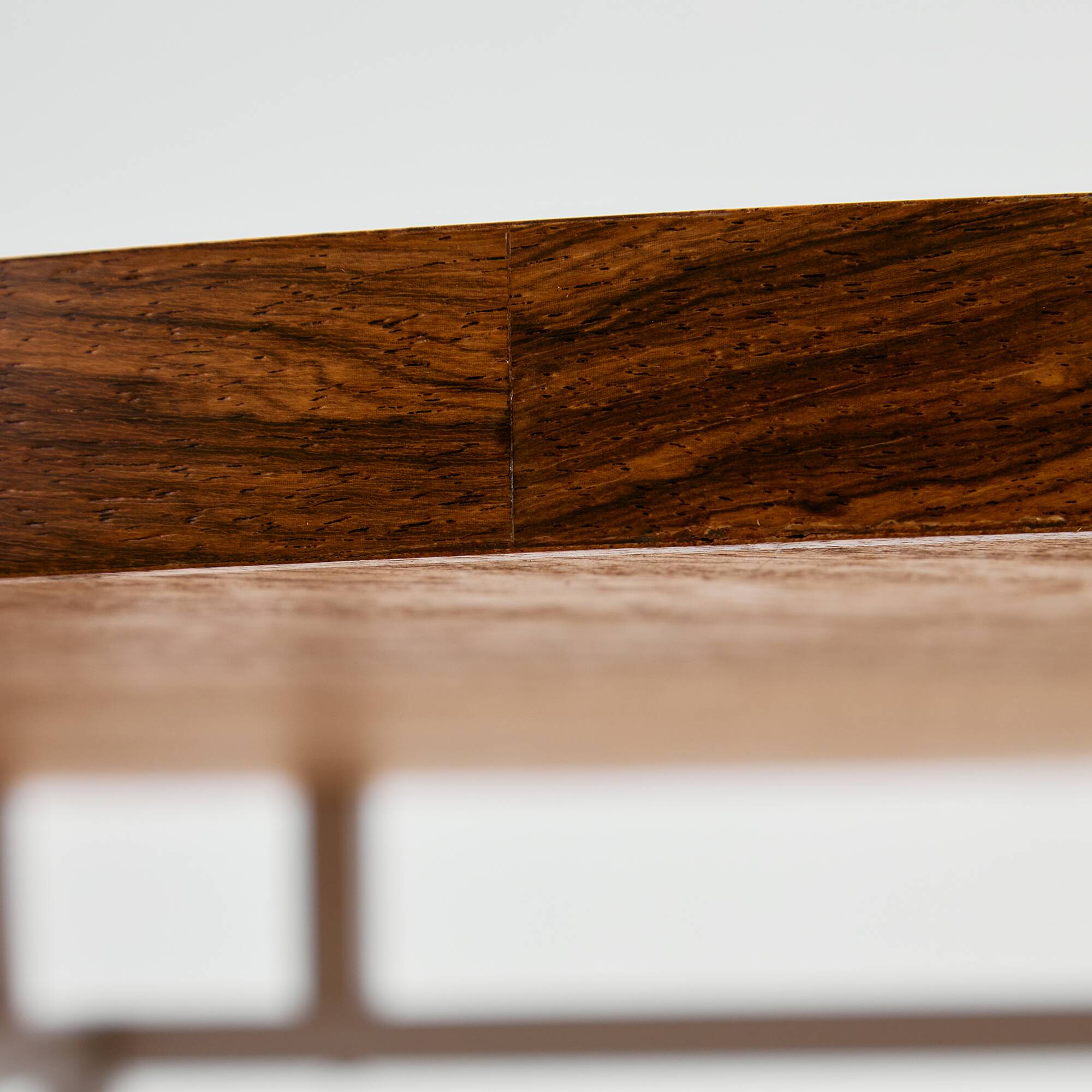 MK11142 Rosewood coffee table